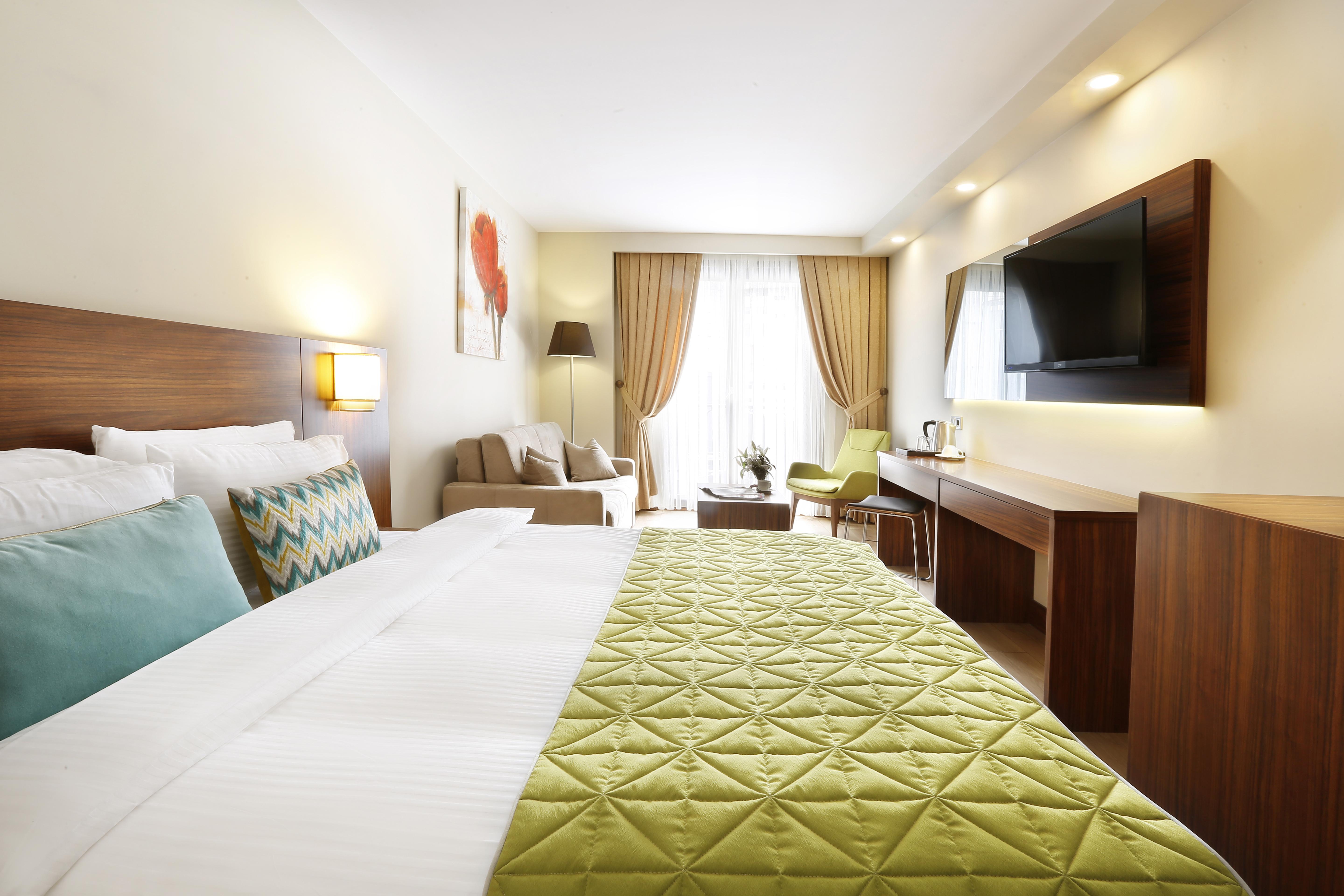 The White Orient Hotel — Photos 2